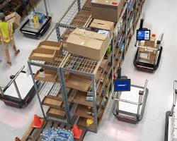 AI robots in warehouse